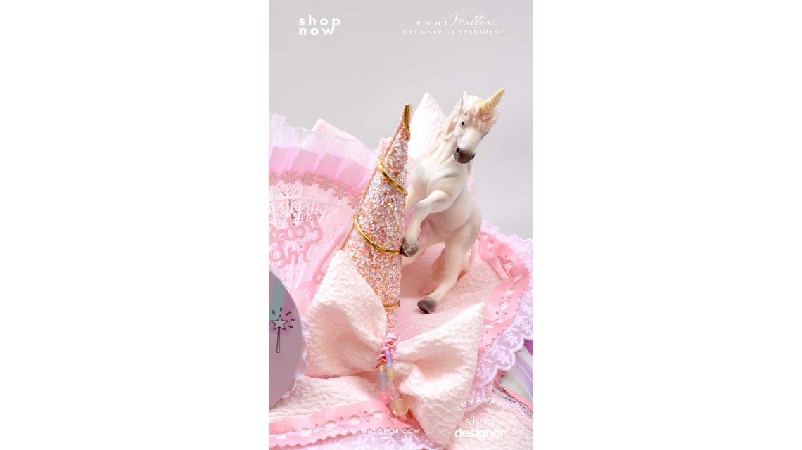Lumanare de botez cu unicorni glam chevron pattern in roz si lila Posh Unicorn 2020 1